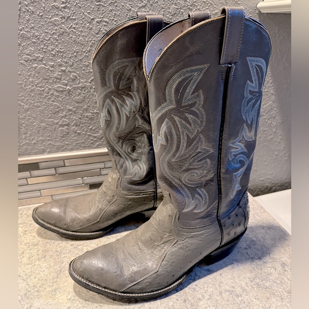 Vintage Cow Town Gray Ostrich Cowboy Boots with Light Blue Embroidery 10D